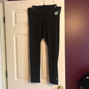 Victoria’s Secret Pink leggings